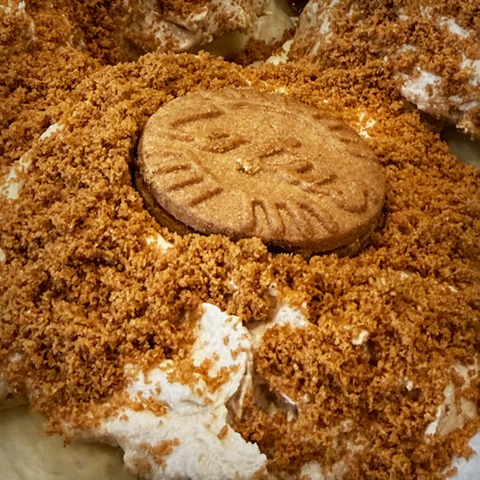 Cookie Butter Cinnamon Rolls